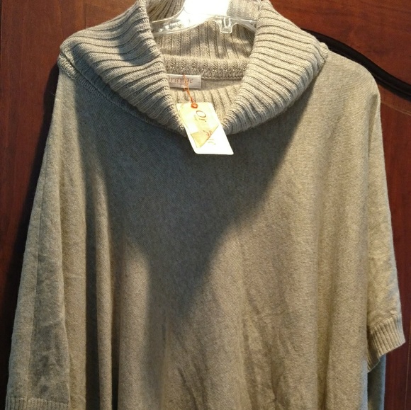 Shawl/ cover - Picture 2 of 4